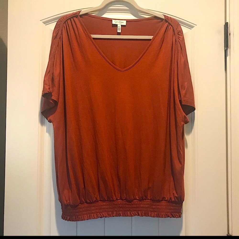 Jessica Simpson Ruched Waist and Sleeve tee